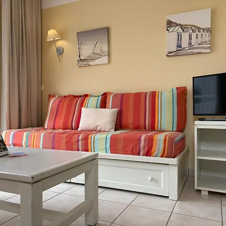 Vue - Piscine Et Calme - 4 Personnes * Les Sables-dʼOlonne