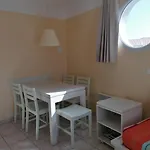 شقة Vue - Piscine Et Calme - 4 Personnes